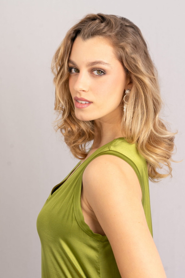 Vestido Porto Venere cuello  V Manga Cero - Pistacho - Imagen 4
